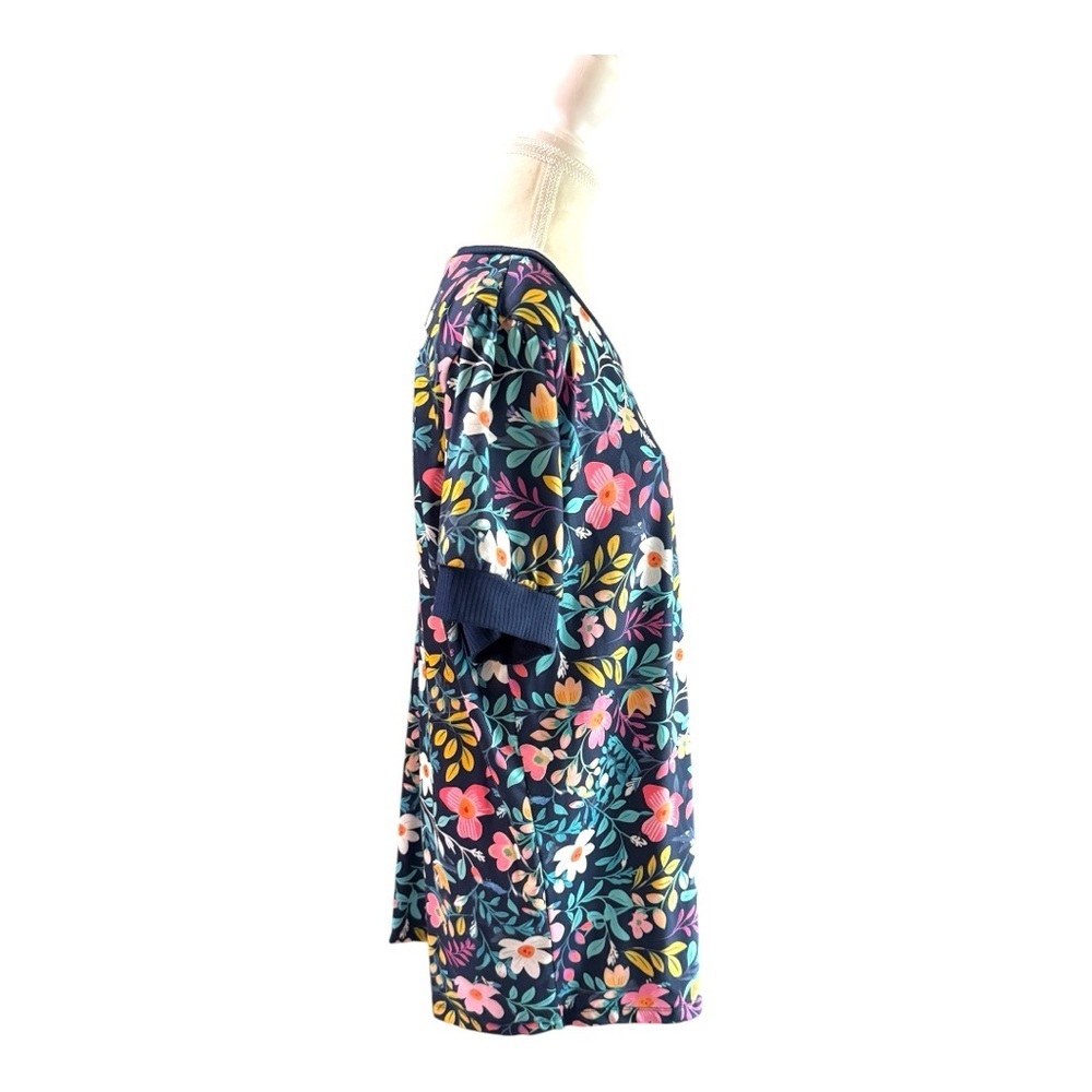 Sunshine & Rodeos Navy Floral Print Top - Size L - Picture 4 of 6